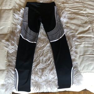 Never worn athletic legging
